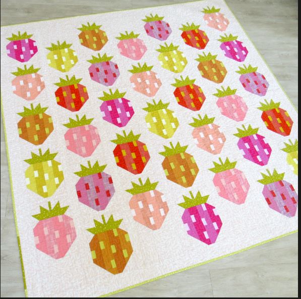 Berry Season Quilt & Pillow Pattern by ELIZABETH HARTMAN / 3 sizes