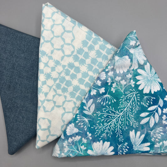 3 Piece - Fat Quarter Bundle with Floral Print Version 2