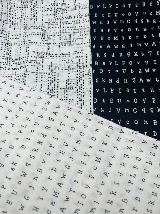 3 Piece - Fat Quarter Bundle /Black & White Bundle 3