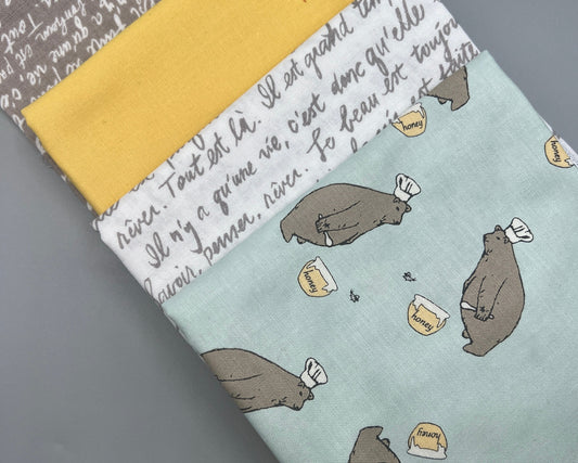 4 Piece - 1/2 Yard Bundle / Kids Bear Print Bundle