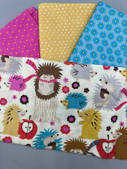 4 Piece - Fat Quarter Bundle / Kids Prints