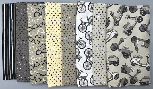 8 Piece - Fat Quarter Bundle / Scooter Print & Coordinates