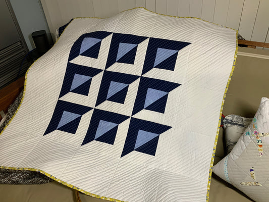 Pointed Quilt Pattern - 3 Sizes (Baby, Lap, Queen) / designed by Lorna Costantini