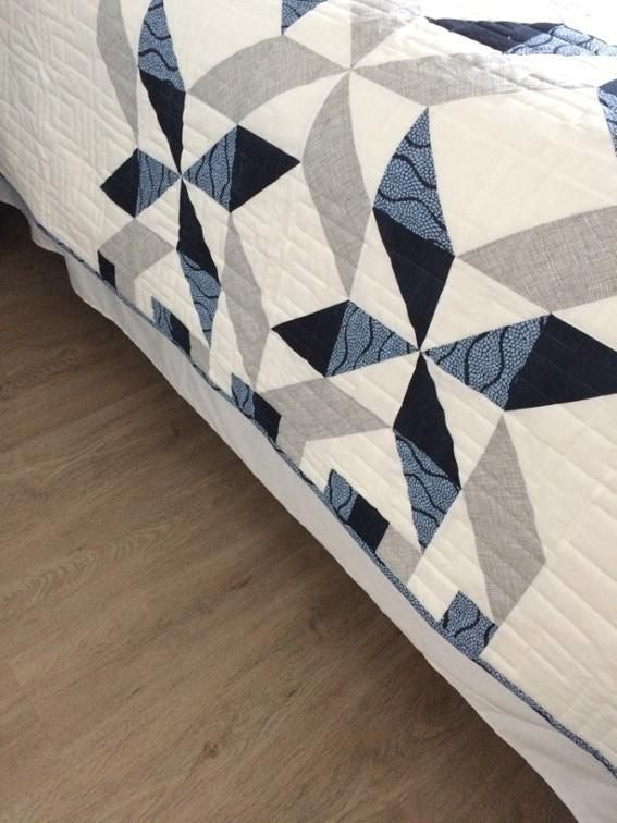 Sorella - Queen and King Size Quilting Pattern by Lorna Costantini