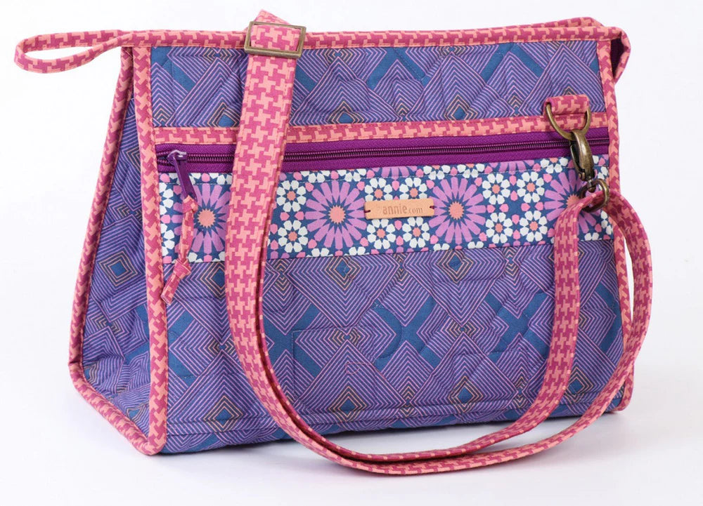 Take A Stand Tote Pattern - ByAnnie