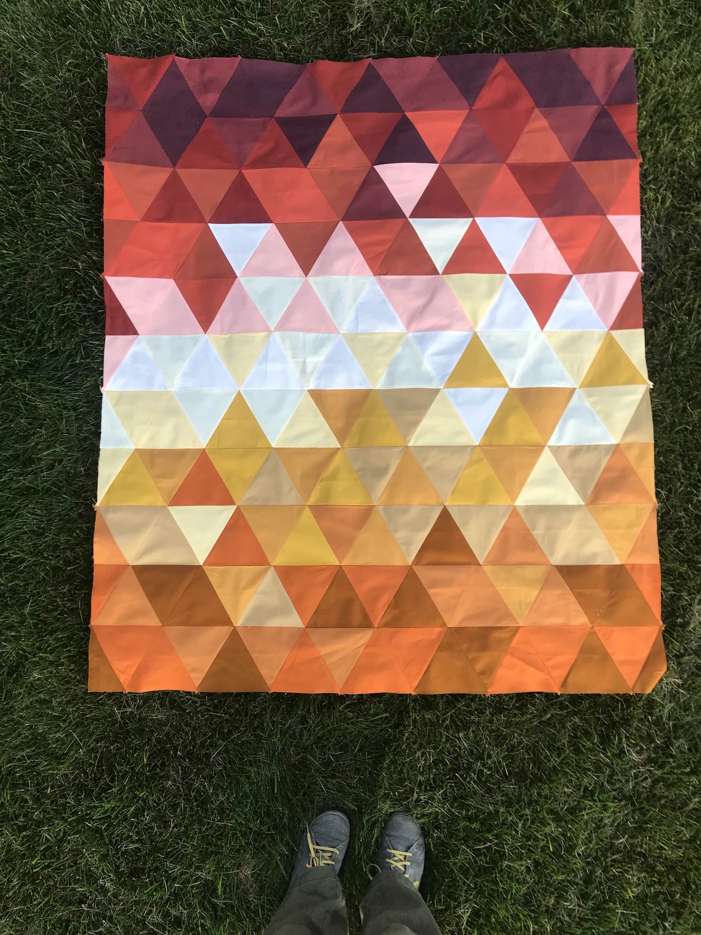 Triangle Fade by Lo & Behold Stitchery