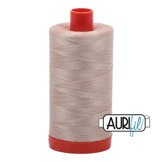 Aurifil Cotton Thread : Color 2312 Ermine