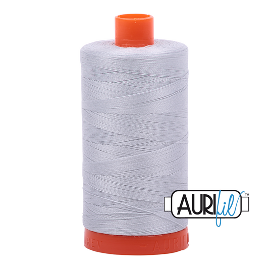 Aurifil Cotton Thread : Color 2600 Dove
