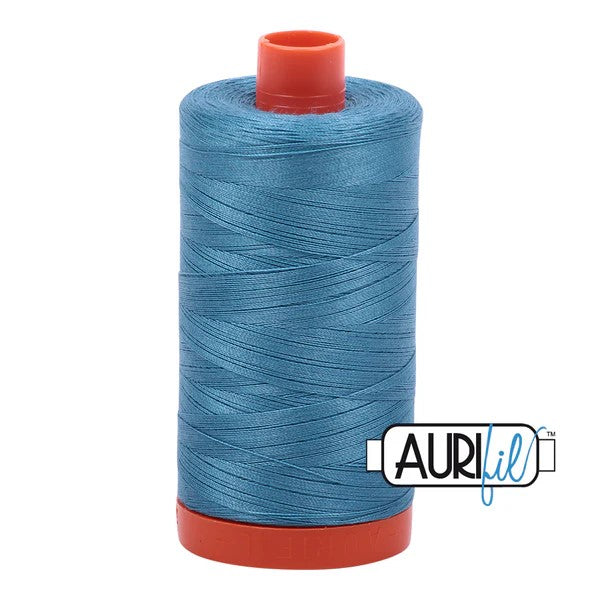 Aurifil Cotton Thread : Color 2815 Teal