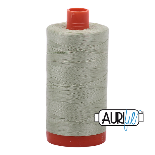 Aurifil Cotton Thread : Color 2908 Spearmint