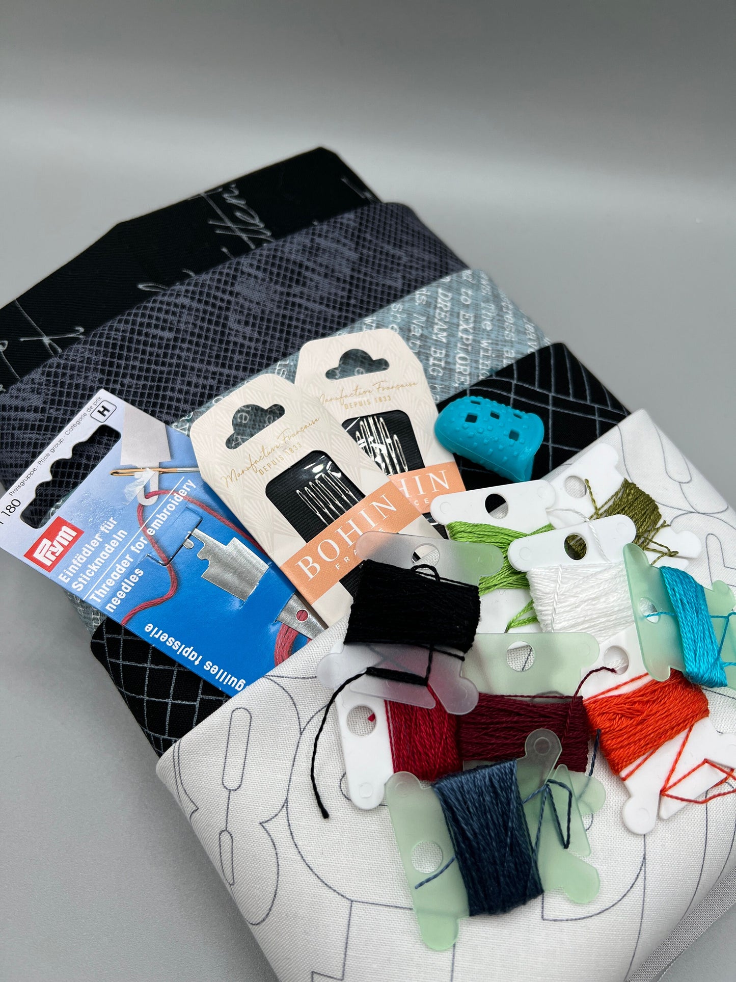 Big Stitch Quilting Series Throw Pillow Kit - Version 1 w/ assorted coordinated & Backing Fabric / Original Design by Lorna Costantini