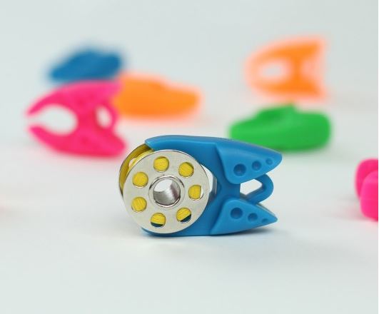 the Gypsy Quilter Tulip Bobbin Clamp= Pkg 5