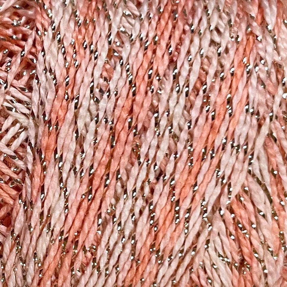 C719 Valdani Sparkle Pearl Cotton Size  8 / Spool 80M Color No: C719 - Sparkly Blush