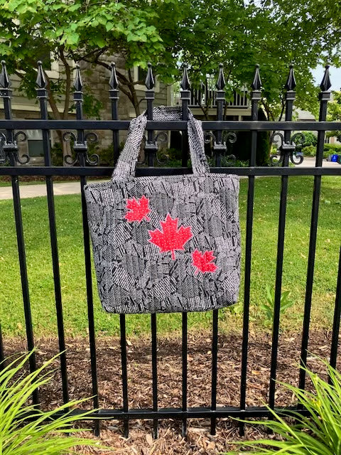 Canada Day - Tote Bag Pattern / designed by Lorna Costantini