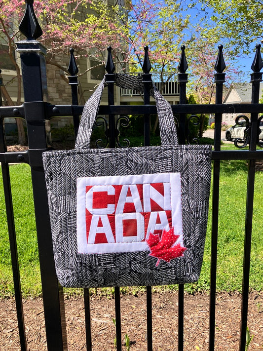 Canada Day - Tote Bag Pattern / designed by Lorna Costantini