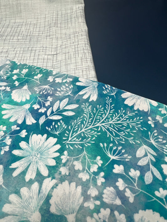 3 Piece - Fat Quarter Bundle with Floral Print