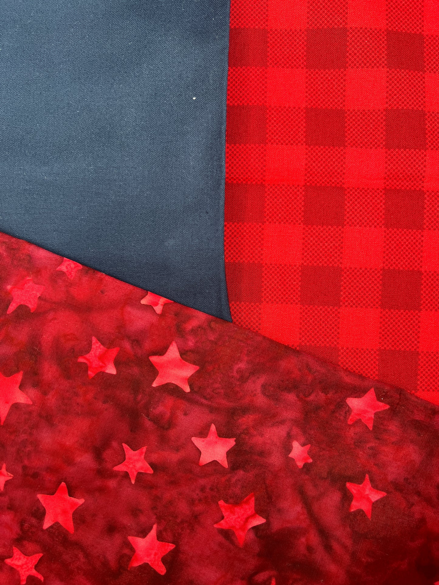 3 Piece - Fat Quarter Bundle / Red & Blue