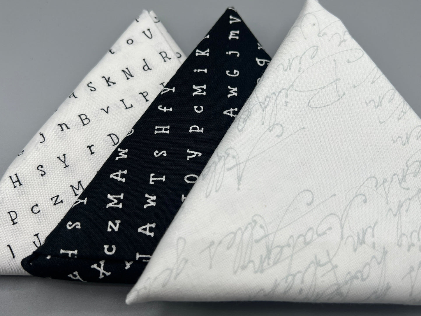 3 Piece - Fat Quarter Bundle /Black & White Bundle 4