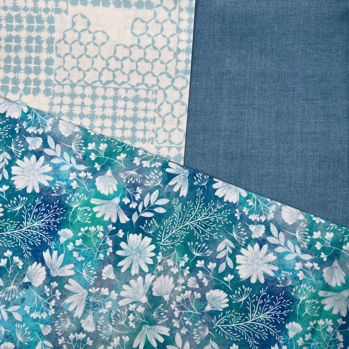 3 Piece - Fat Quarter Bundle / Blue Assortment