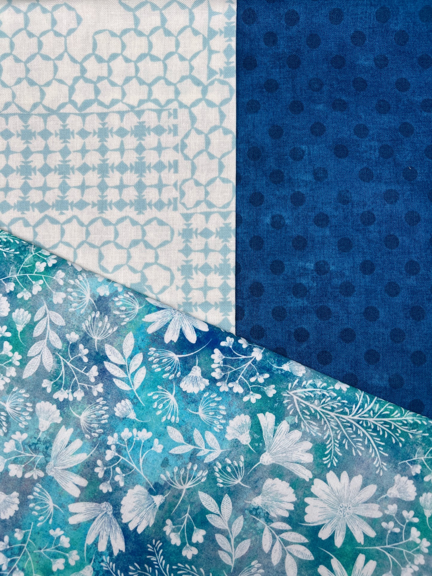 3 Piece - Fat Quarter Bundle / Blue Assortment 2