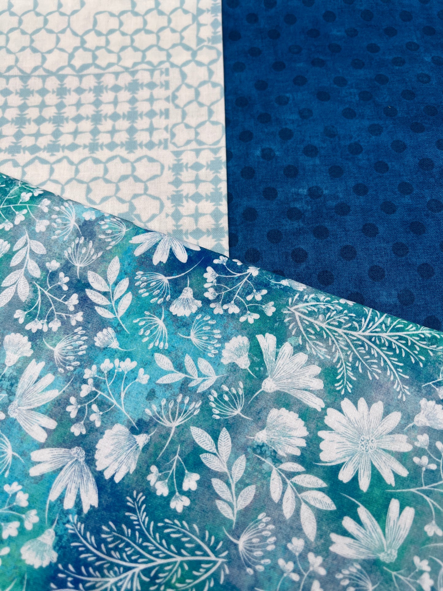 3 Piece - Fat Quarter Bundle / Blue Assortment 2