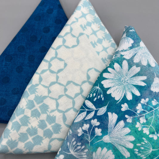 3 Piece - Fat Quarter Bundle / Blue Assortment 2