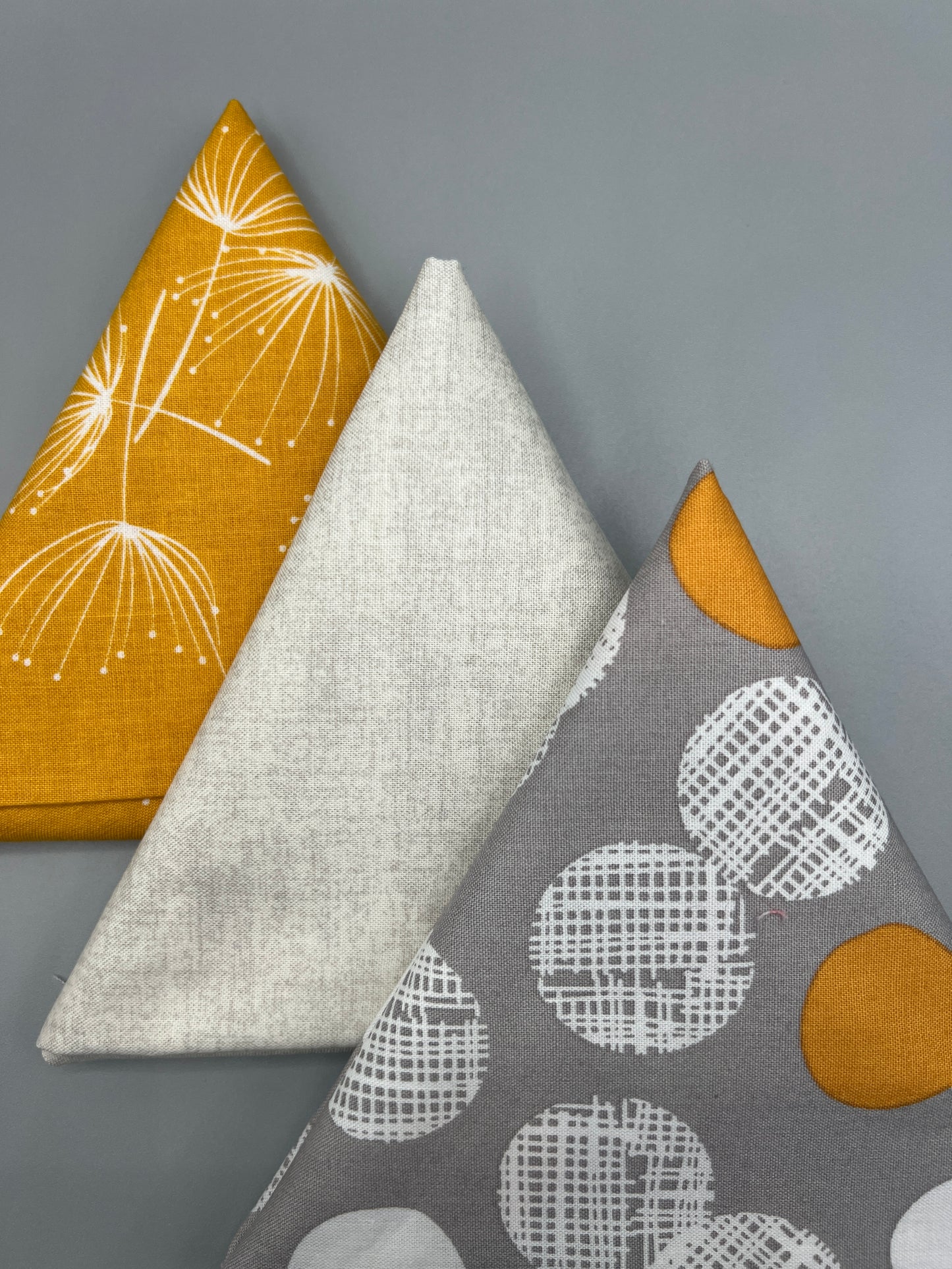 3 Piece - Fat Quarter Bundle / Gray, Yellow &  Neutral Bundle