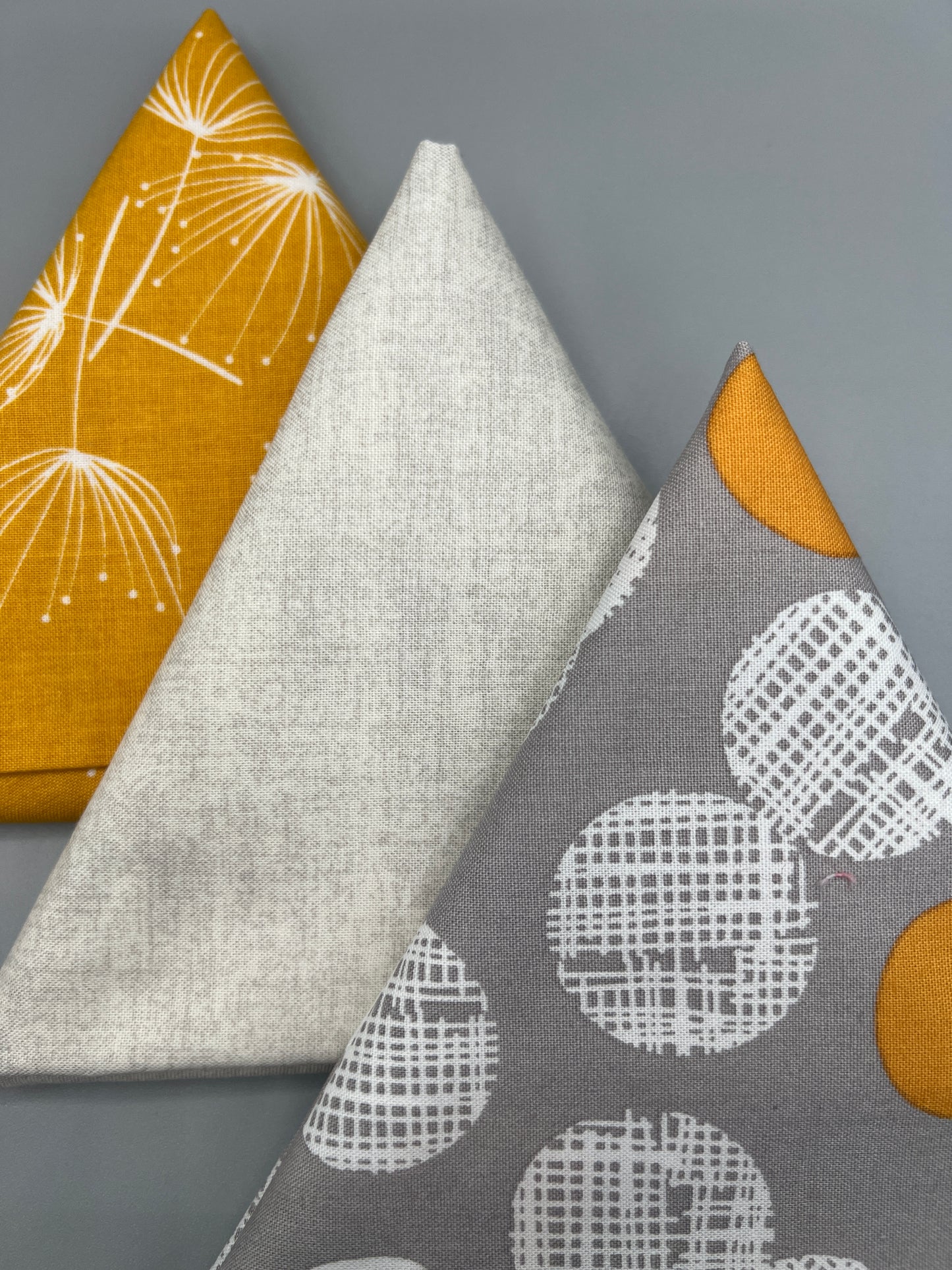3 Piece - Fat Quarter Bundle / Gray, Yellow &  Neutral Bundle