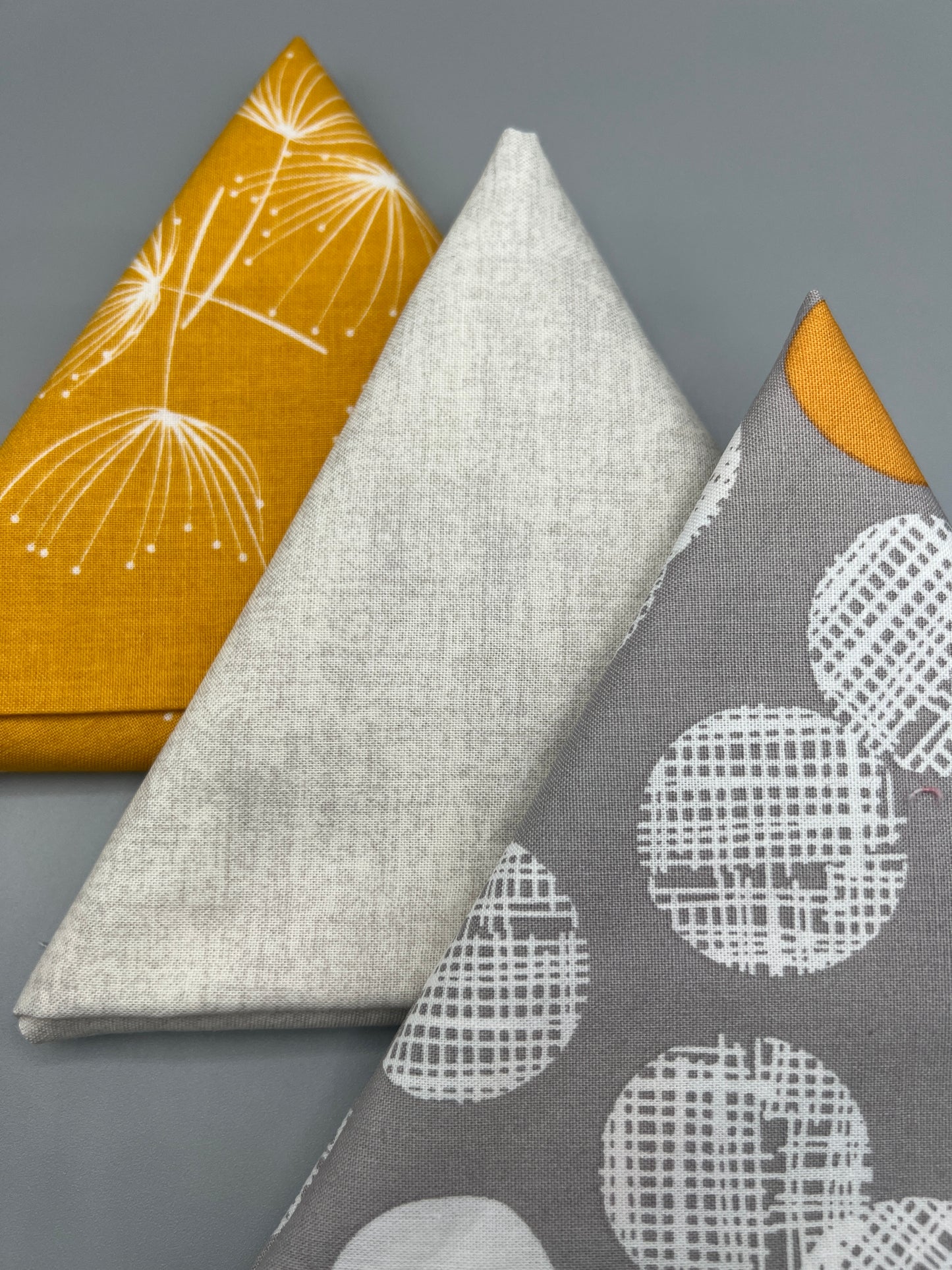 3 Piece - Fat Quarter Bundle / Gray, Yellow &  Neutral Bundle