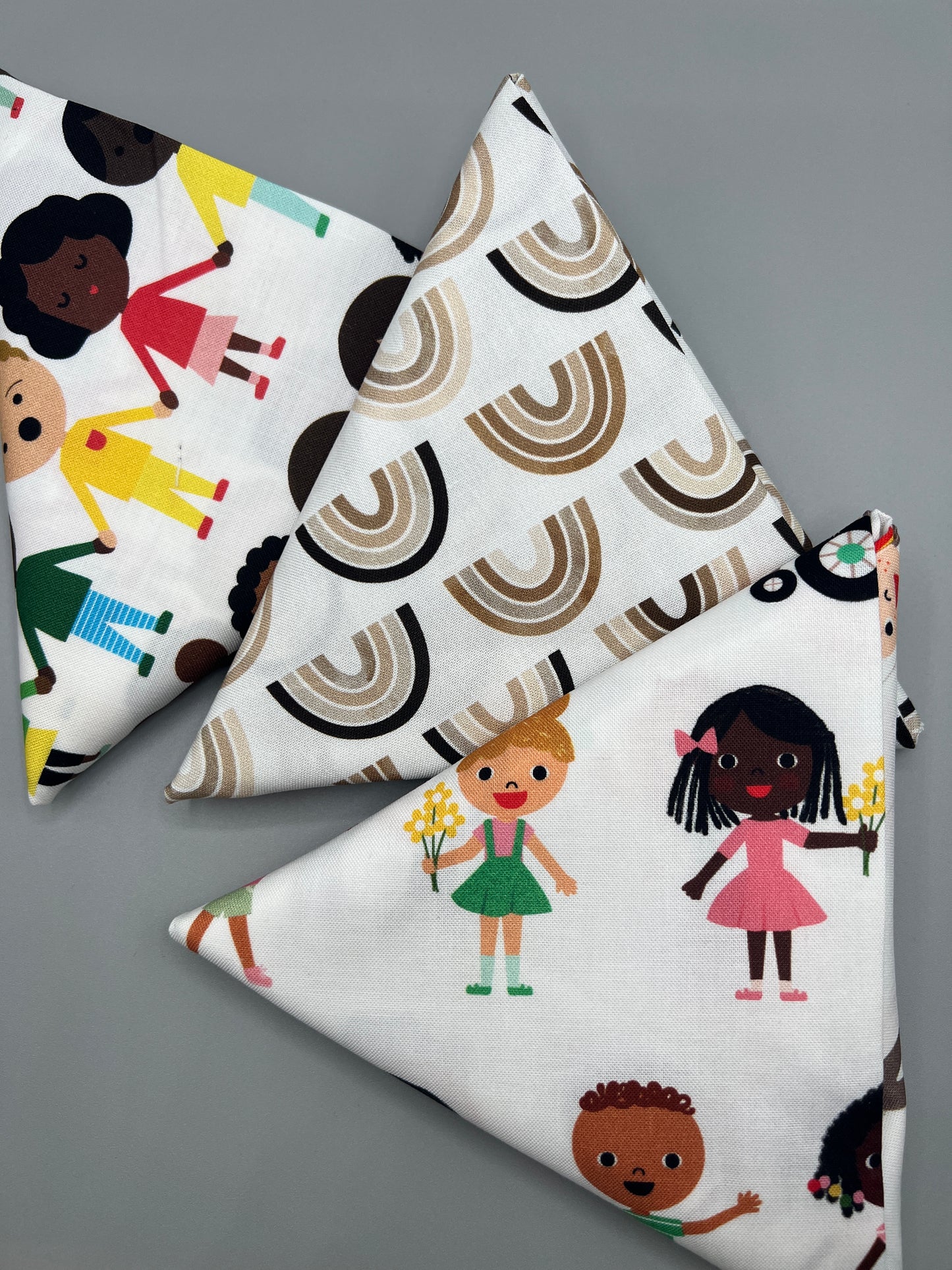 3 Piece - Fat Quarter Bundle / Robert Kaufman Bright Days Kids Print Bundle 1