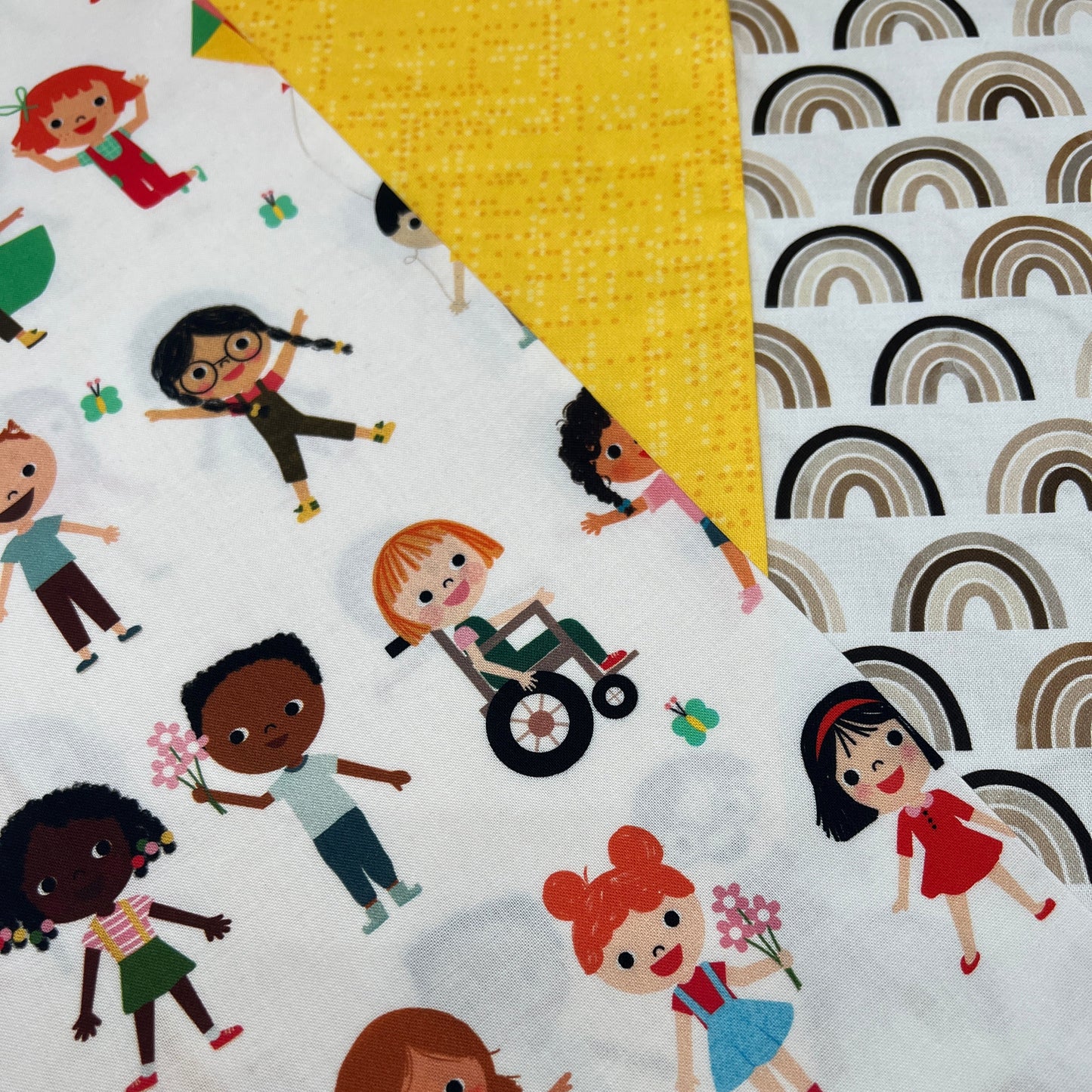 3 Piece - Fat Quarter Bundle / Robert Kaufman Bright Days Kids Print Bundle 3
