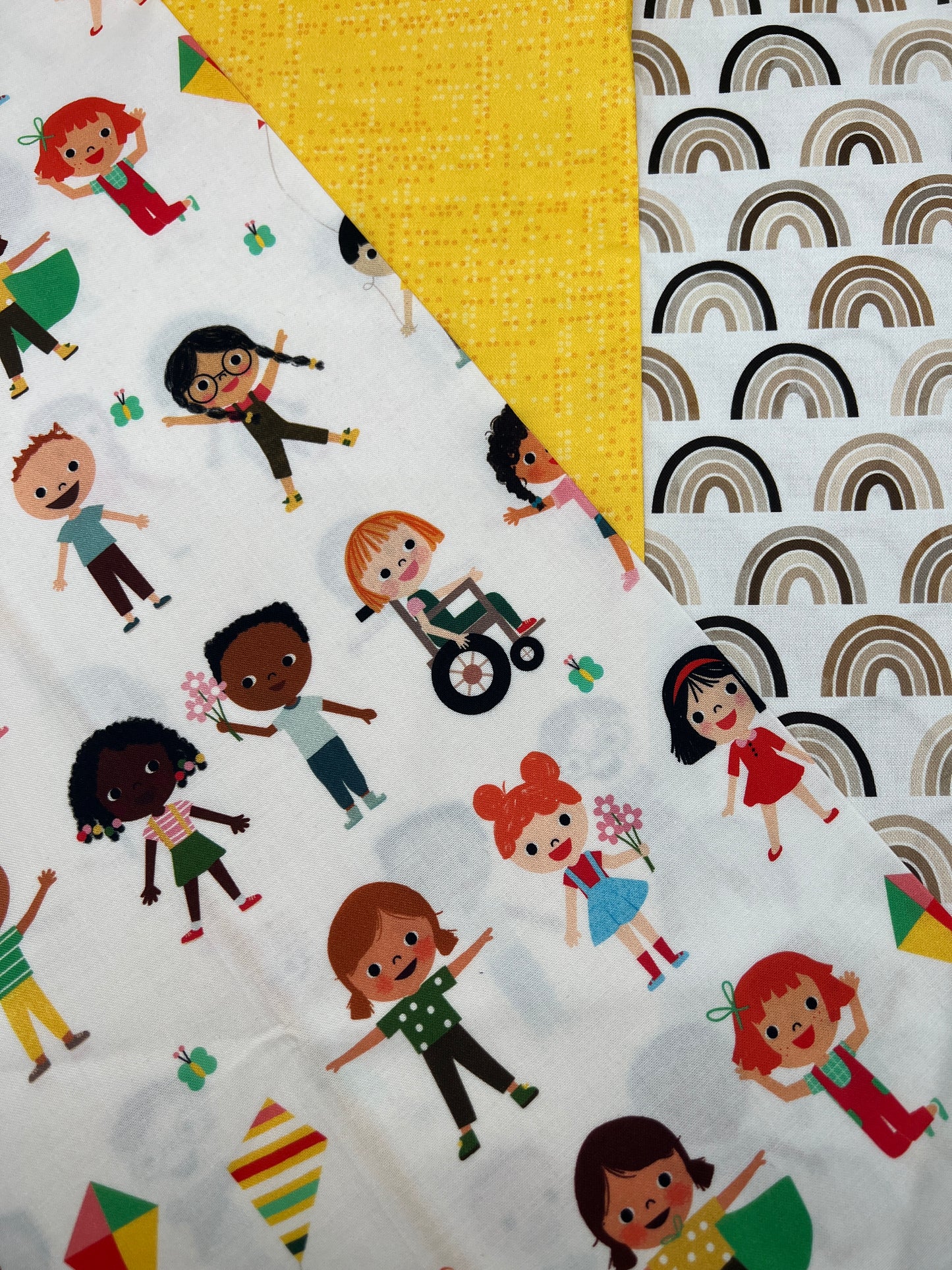 3 Piece - Fat Quarter Bundle / Robert Kaufman Bright Days Kids Print Bundle 3