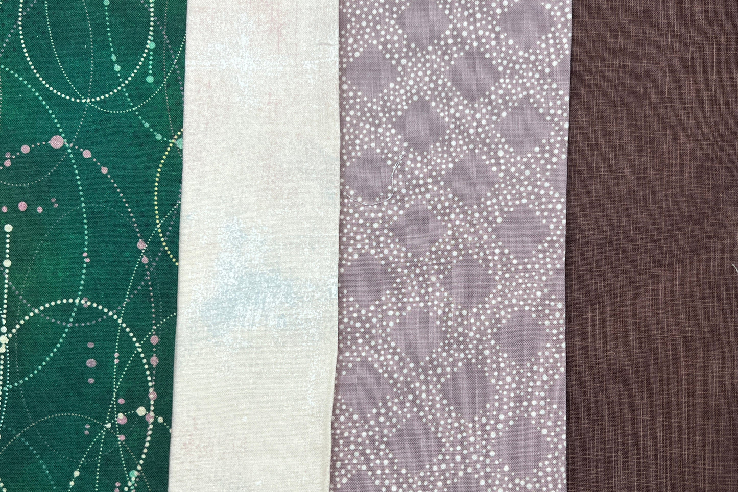 4 Piece - Fat Quarter Bundle / Nature Inspired 1
