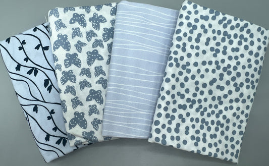 4 Piece - Fat Quarter Bundle / Blue Prints