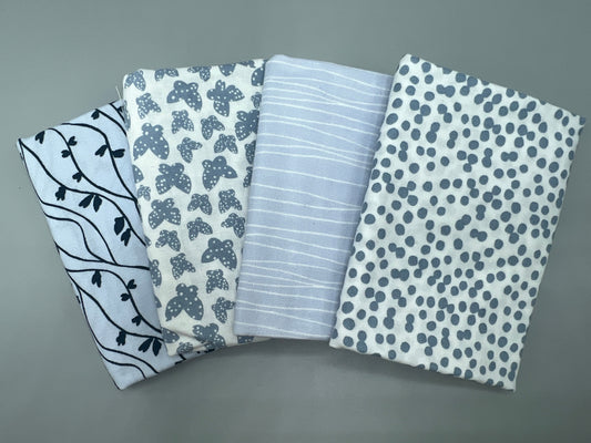 4 Piece - Fat Quarter Bundle / Blue Prints