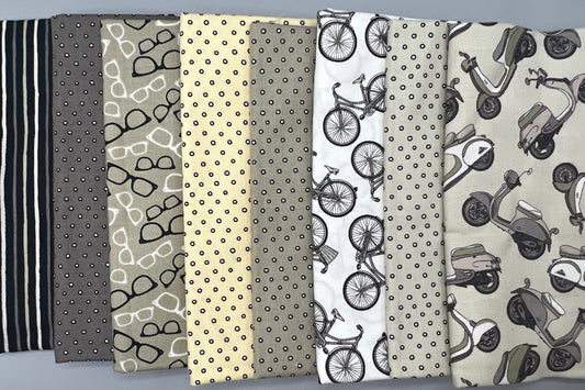 8 Piece - Fat Quarter Bundle / Scooter Print & Coordinates