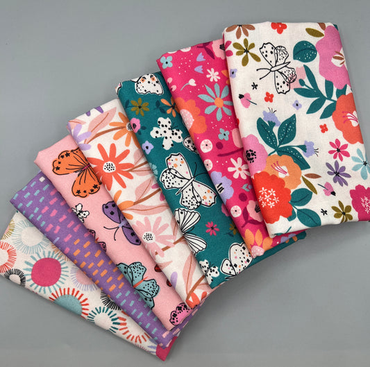 Butterfly Fields 7 PC Fat Quarter Bundle / Designed by Nina Raby Jones for Dashwood Studio