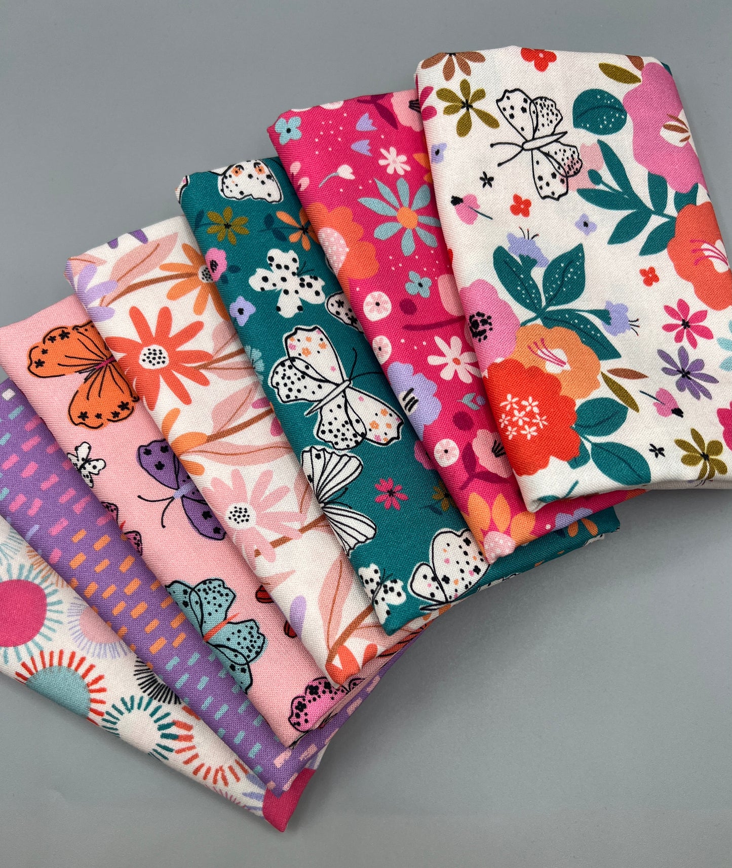 Butterfly Fields 7 PC Fat Quarter Bundle / Designed by Nina Raby Jones for Dashwood Studio