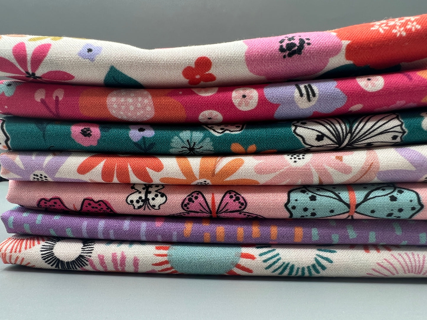 Butterfly Fields 7 PC Fat Quarter Bundle / Designed by Nina Raby Jones for Dashwood Studio