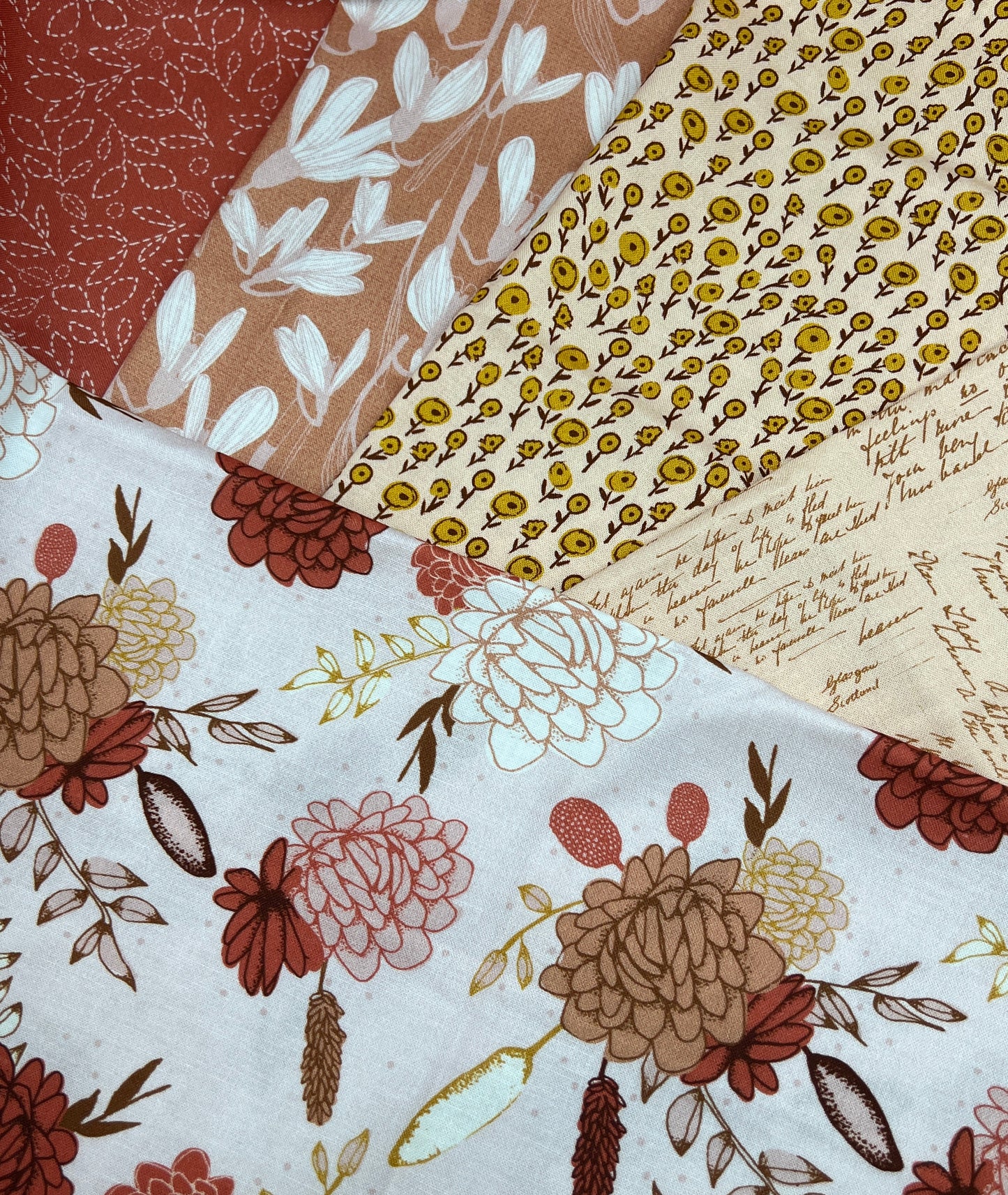 Nostalgia 5 PC Fat Quarter Bundle / designed by Lisa Dolson for Dashwood Studio