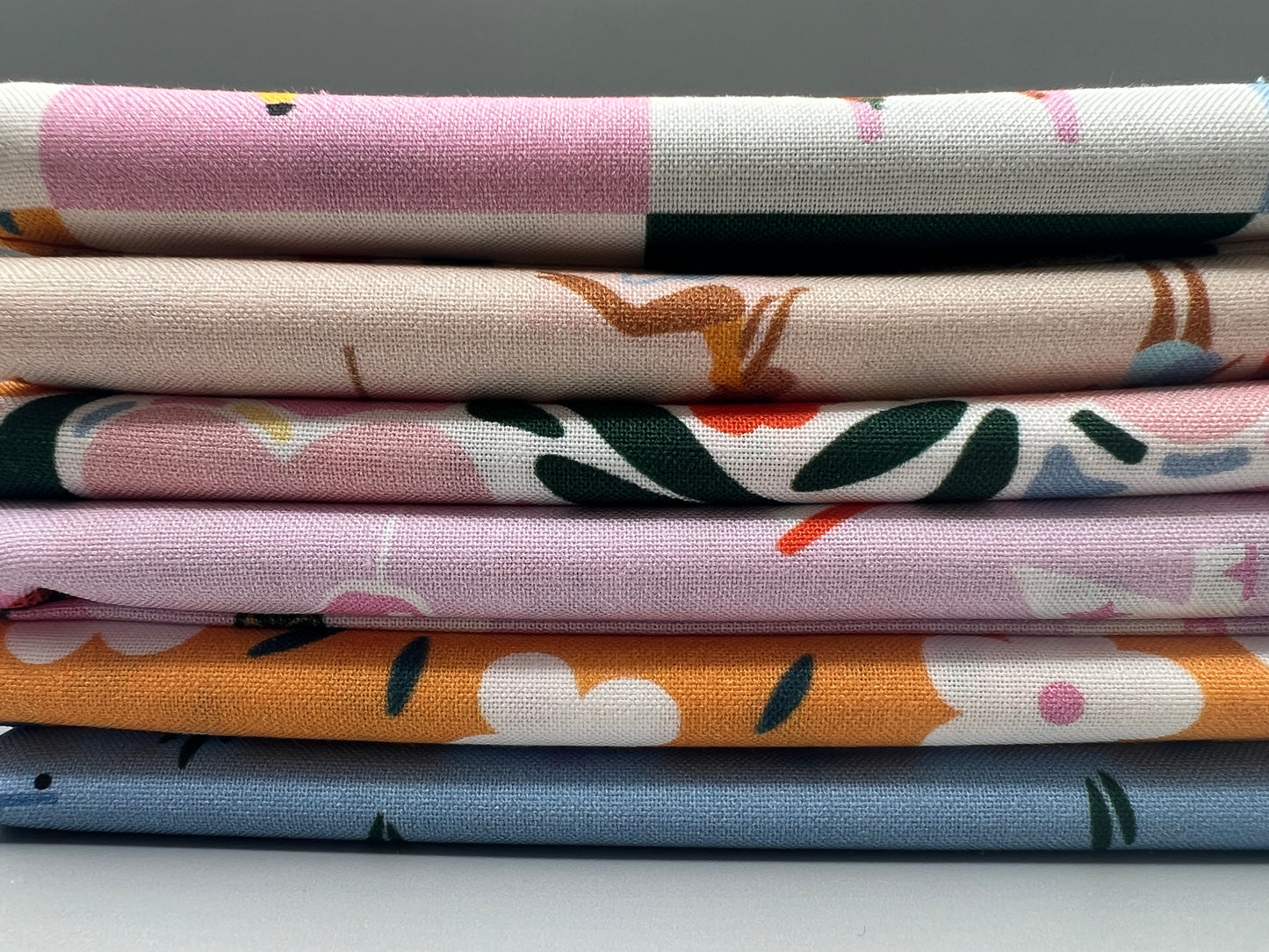 Weekend Away 6 PC Fat Quarter by Duchess Plum for Dashwood Studio