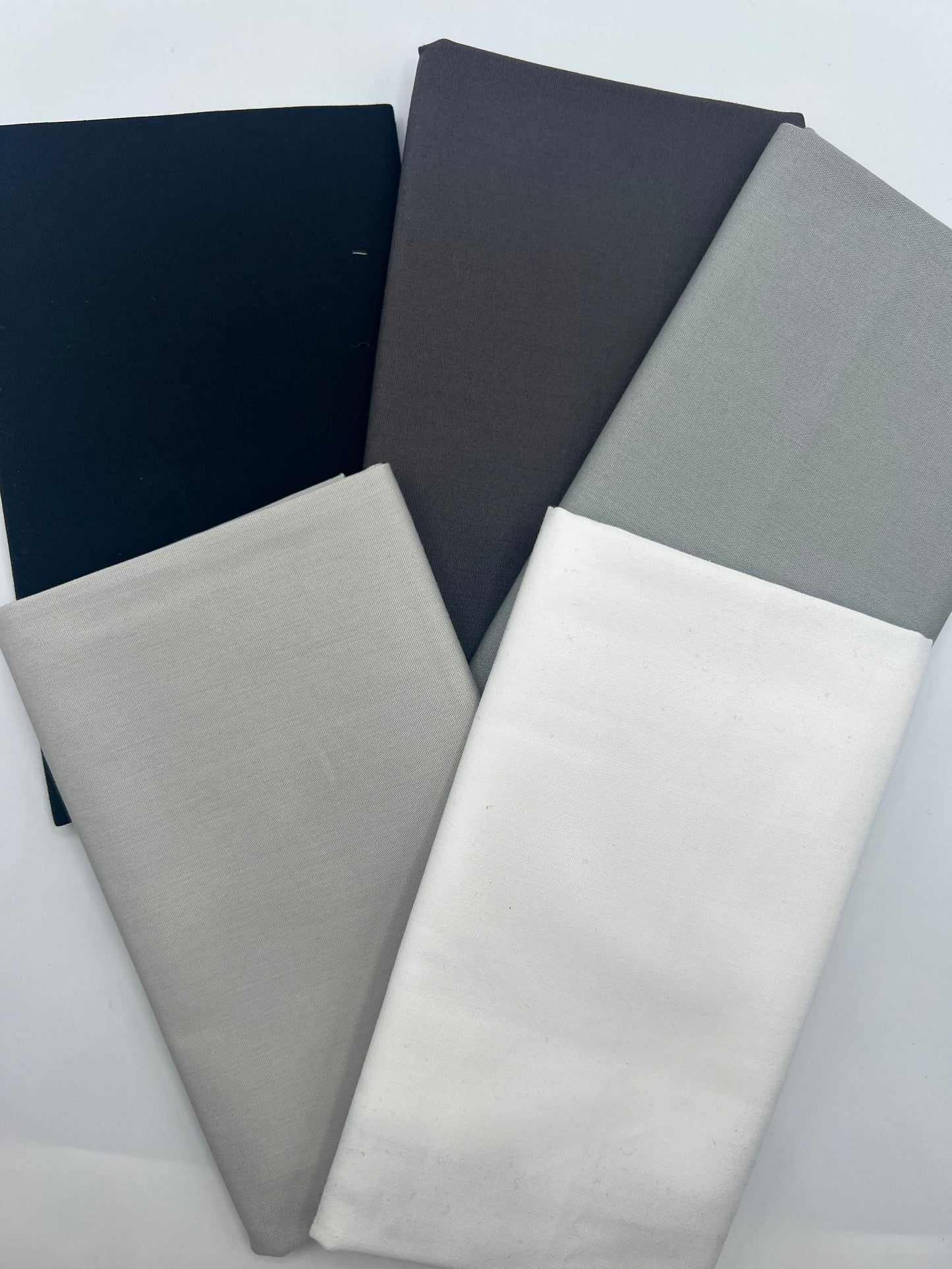 It's all Shades of Gray -  5 Piece Fat Quarter Bundle - Art Gallery Pure Solids