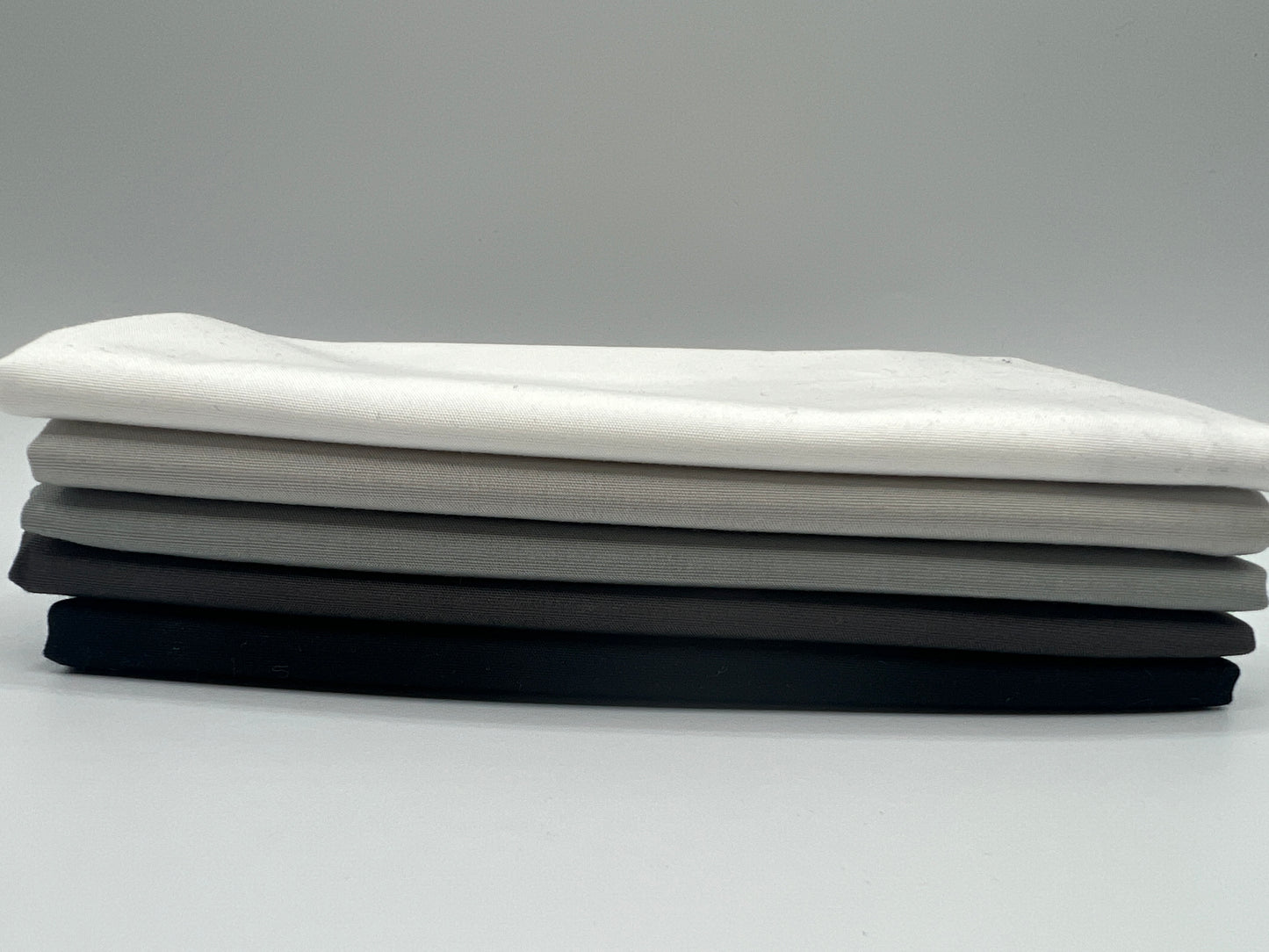 It's all Shades of Gray -  5 Piece Fat Quarter Bundle - Art Gallery Pure Solids