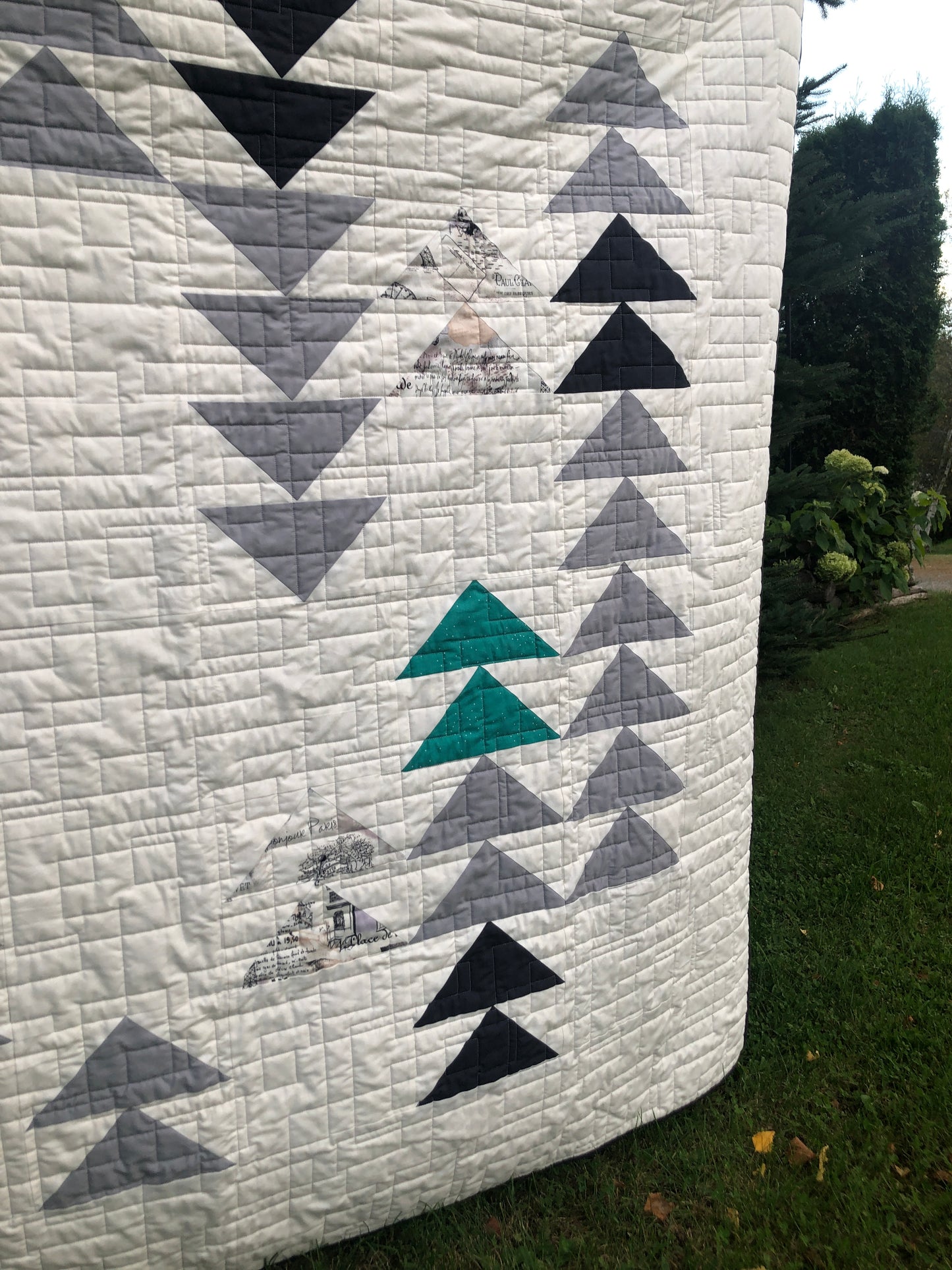 Soaring High Throw Size Quilt Pattern – Original design by Lorna Costantini