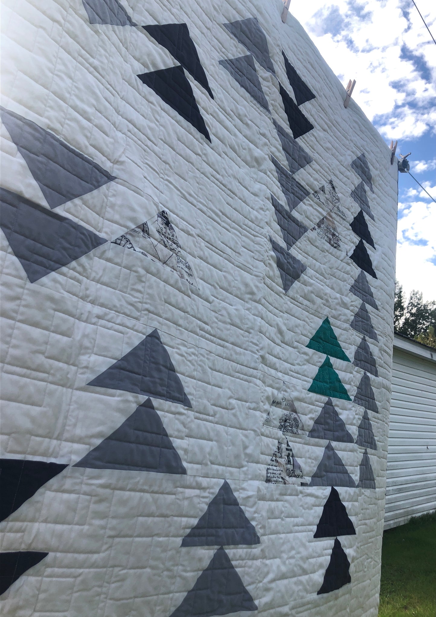Soaring High Throw Size Quilt Pattern – Original design by Lorna Costantini
