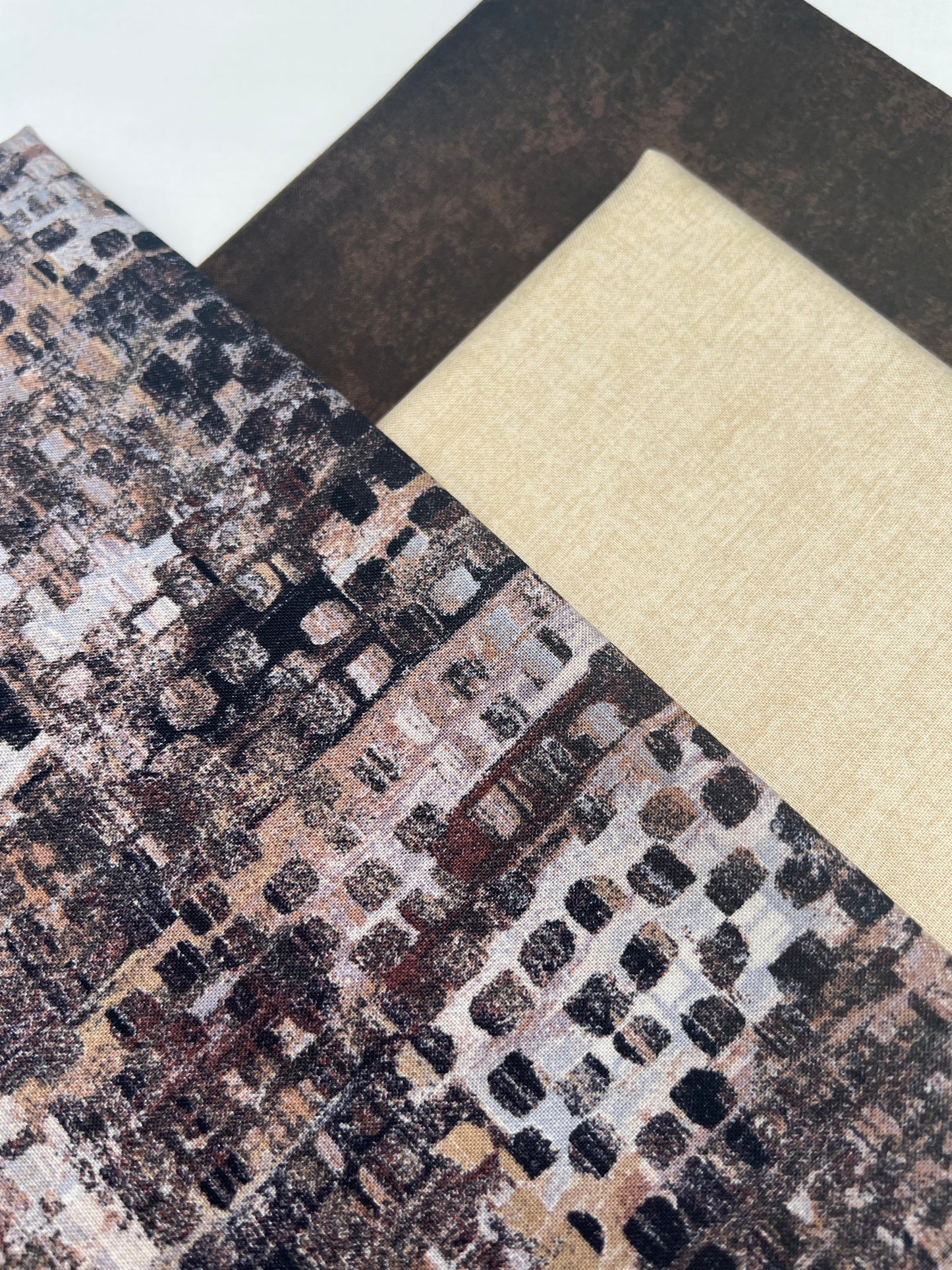 Sorella Queen Size Quilt Kit Version 6 - in Brown Fusion print with original pattern by Lorna Costantini
