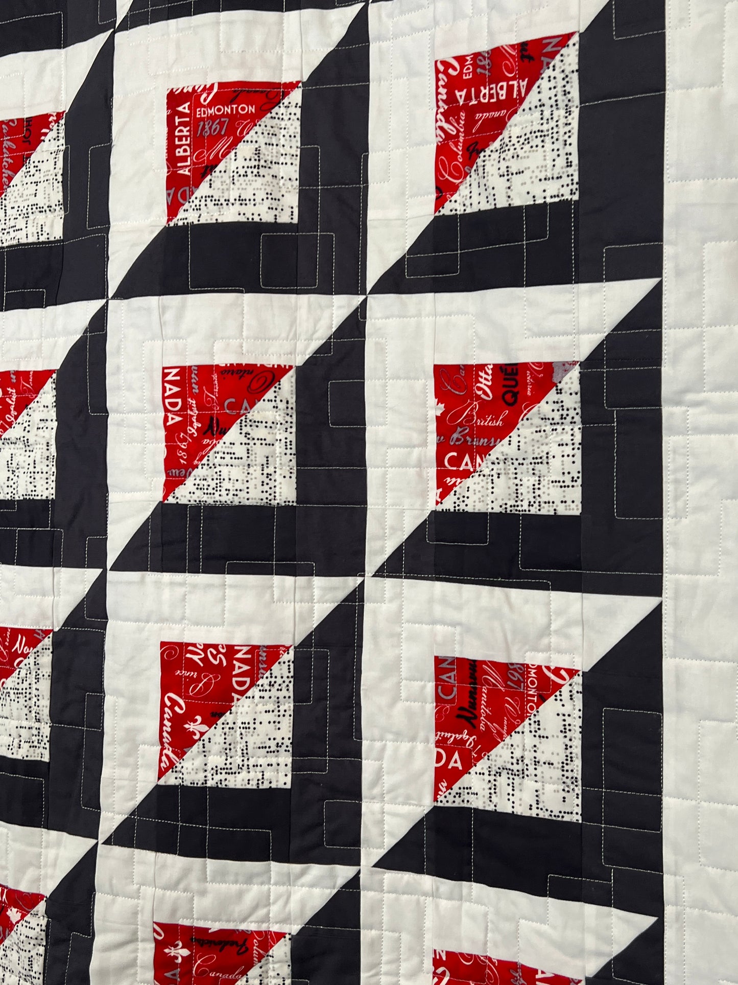 Pointed Quilt Pattern - 3 Sizes (Baby, Lap, Queen) / designed by Lorna Costantini