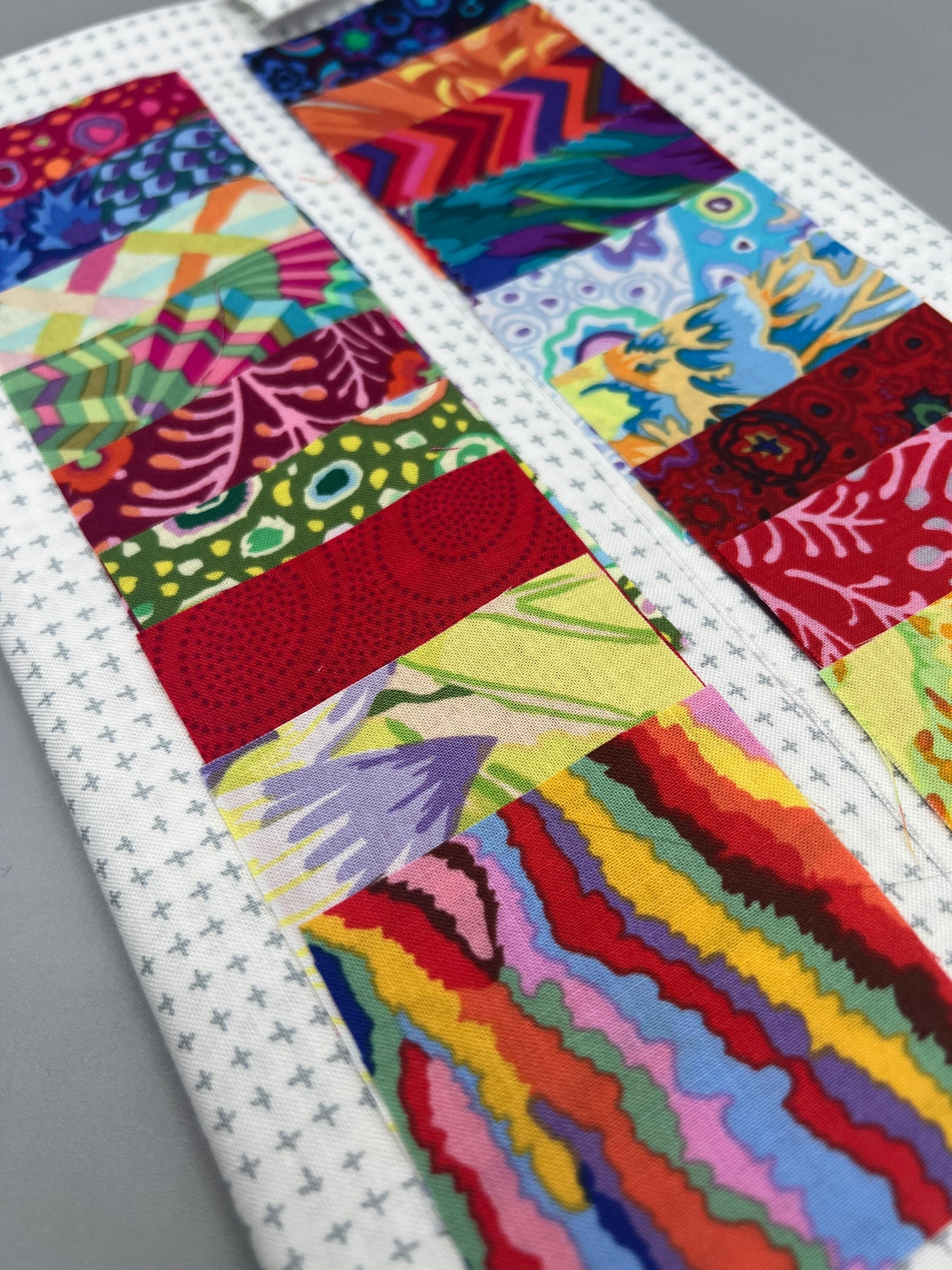 Checker Board Pillow Kit w/ Pattern designed by Lorna Costantini
