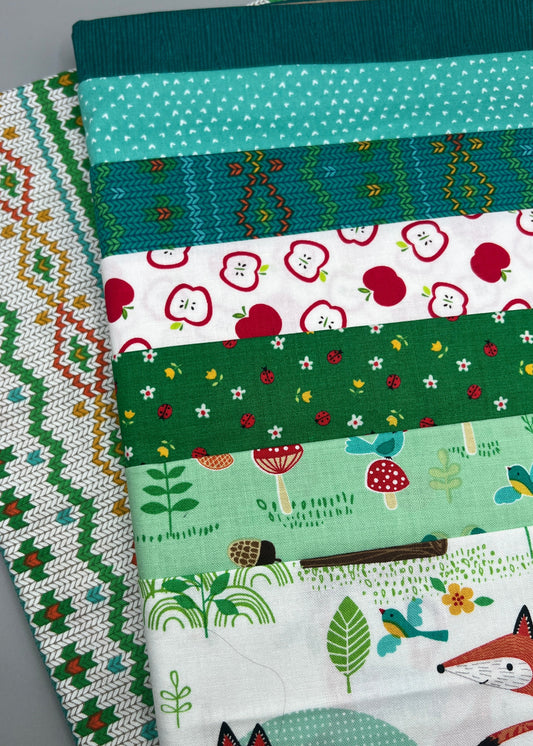 Fox & Friends Whimsical Children's Print Fabric Complete Quilt Kit; Pattern - Baby Size & / Pattern Included