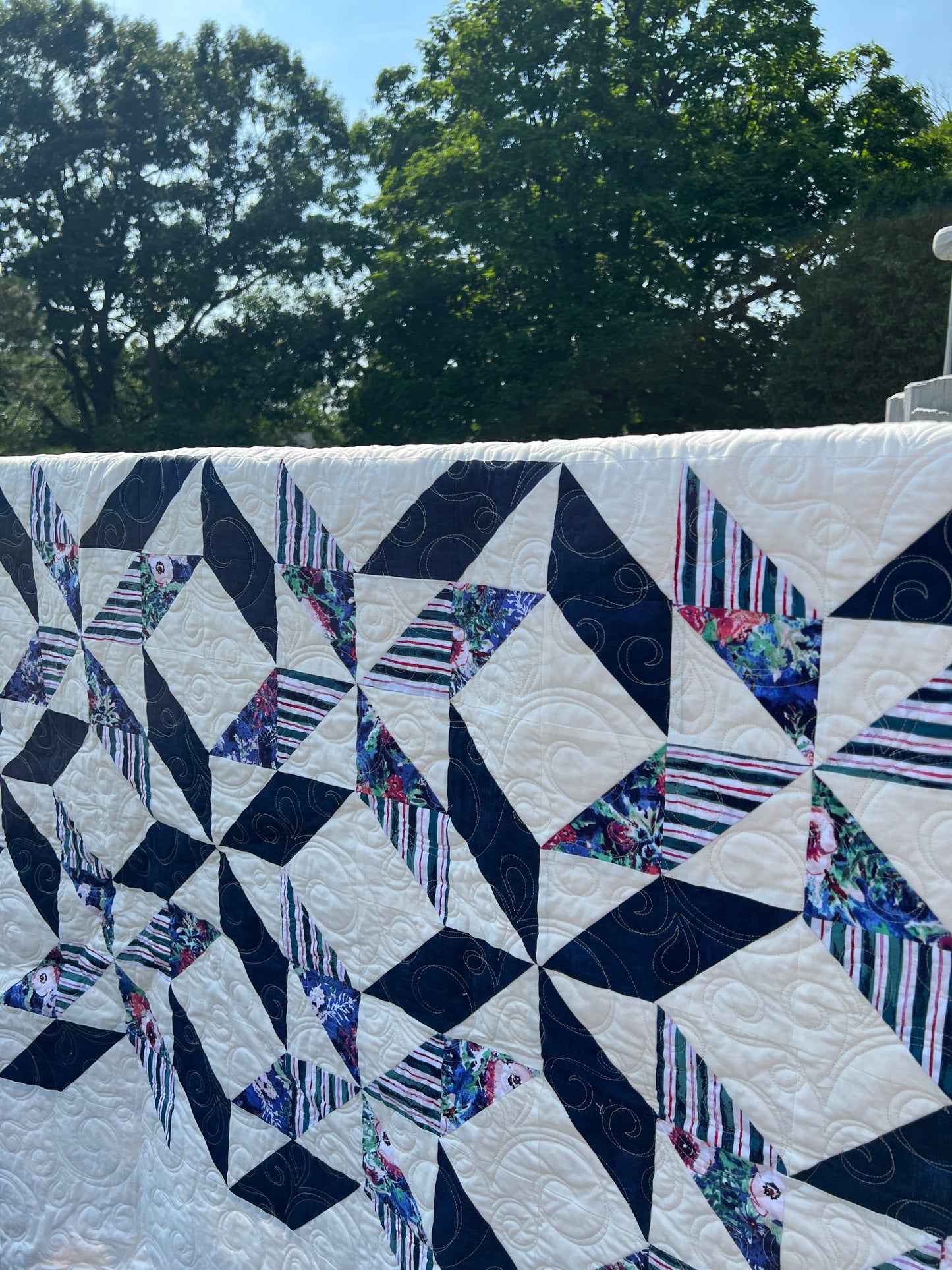 Sorella - Queen and King Size Quilting Pattern by Lorna Costantini